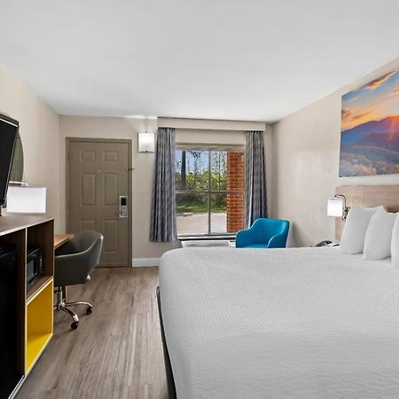 Days Inn By Wyndham Petersburg/South Fort Lee Bagian luar foto
