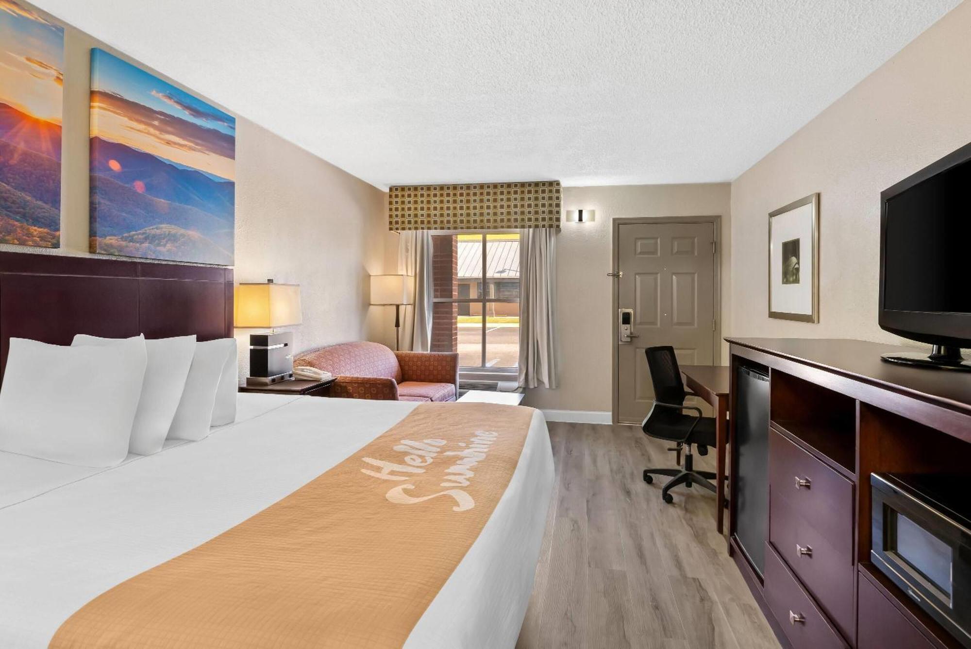 Days Inn By Wyndham Petersburg/South Fort Lee Bagian luar foto